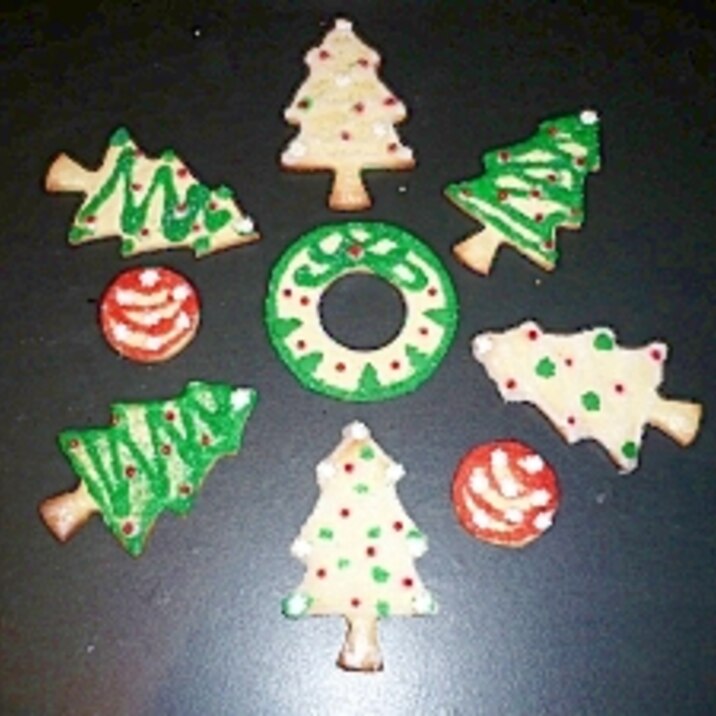 クリスマスに素敵なデコクッキー